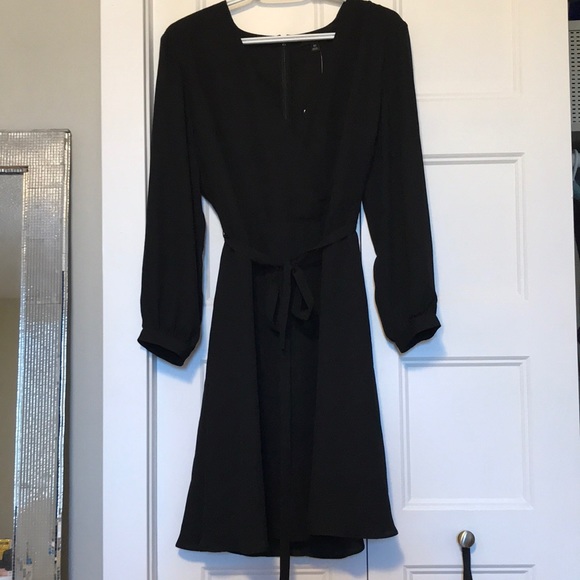 Banana Republic black wrap dress NWT - Picture 1 of 6
